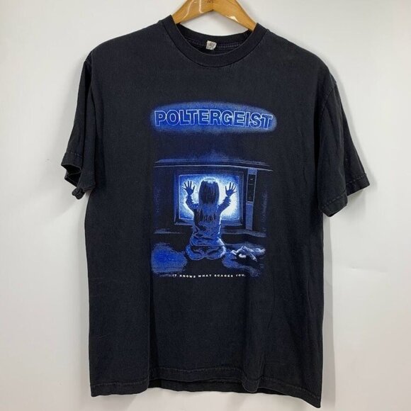 Alstyle Mens Poltergeist It Knows What Scares You Short Sleeve Cotton Shirt SZ L - Picture 1 of 11